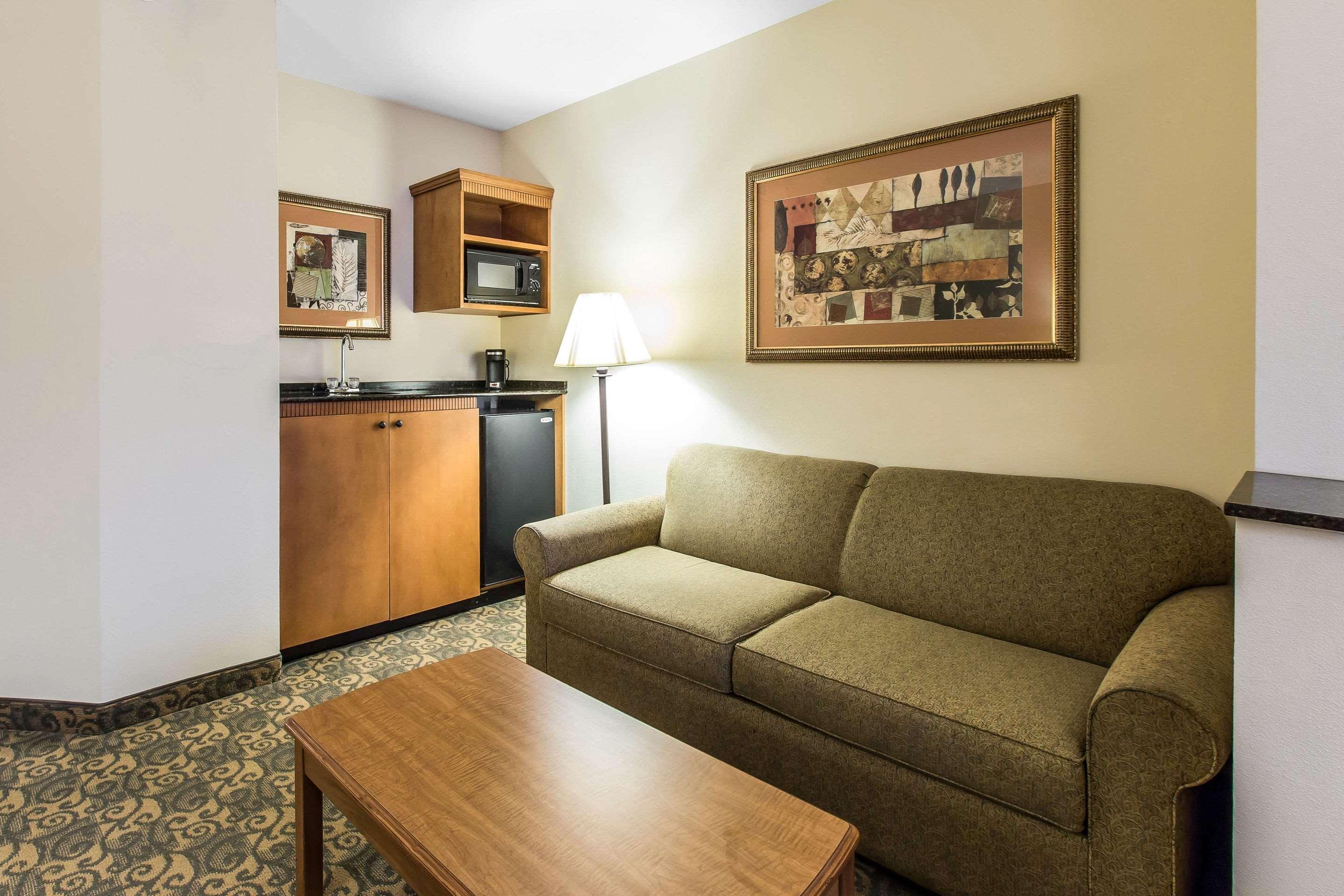 Comfort Inn & Suites Tifton Dış mekan fotoğraf