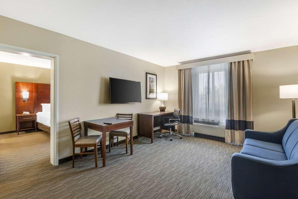 Comfort Inn & Suites Tifton Oda fotoğraf