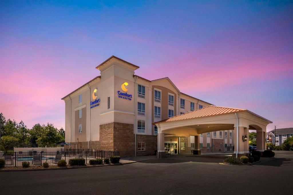 Comfort Inn & Suites Tifton Dış mekan fotoğraf